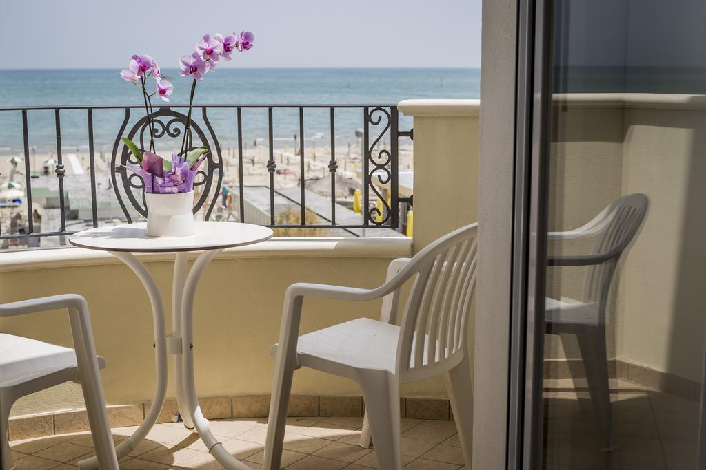 Hotel Riviera Milano Marittima Dış mekan fotoğraf